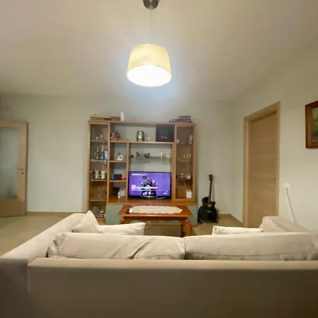 Cozy Center Apartment Tirana